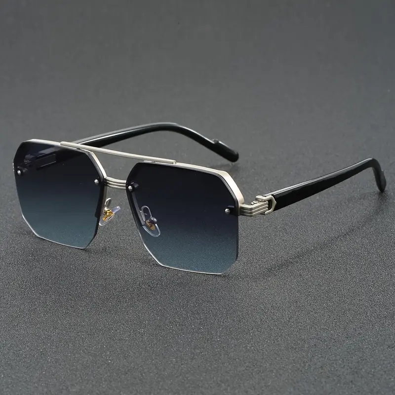 Bertans Retro Metal-Style Sung - Outdoor Adventure Holidays 评论和价格